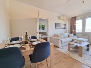 Duna View Apartment - Image 3