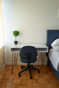 Lux 1 bedroom in the Heart of Hell's Kitchen! - Image 3