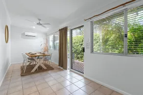 Cable Beachside Villas - Image 4