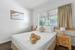 Cable Beachside Villas - Image 2