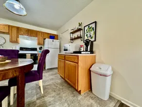 Bailee's House in Monroe - Fast wifi, cable, more - Image 3
