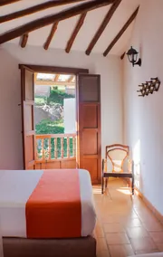 Central apartment | King beds | Pool | Parking - Image 5