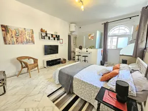 Private studio near beach with outside space - Image 5