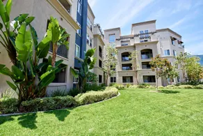 2BR2BA Luxury Condo in Newport/Irvine - Image 4