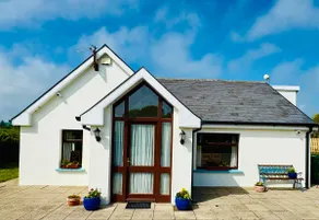 Comfortable Home in Quiet Coastal Community - Image 3