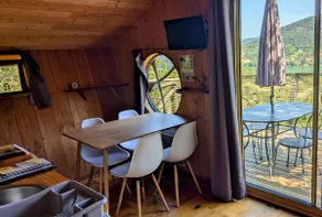 La Chenaie cabin & hot tub with panoramic views in Ain - Image 4