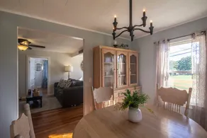 The Ames House - Close to Adventures on the Gorge! - Image 3