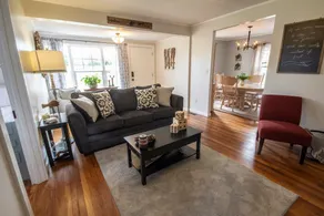 The Ames House - Close to Adventures on the Gorge! - Image 2