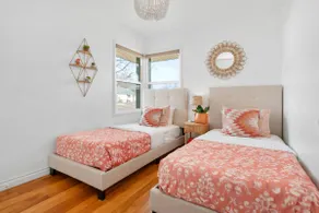 Gorgeous + Peaceful North Spokane Home - Image 5