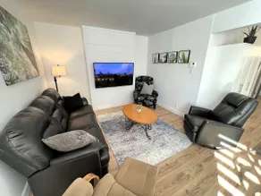Bungalow near amenities - Image 3