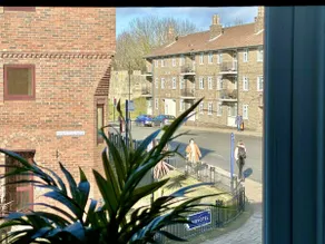 Fewster Apartment with Free Parking - Image 5
