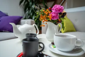3.5 rooms/90 m2, close to town, natural garden, central - Image 3
