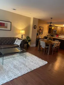 The Lisgar Suite - Elegant Suite to Spoil You - Image 2