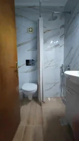 Anastasia's Garden-Blue Apartment - Image 3