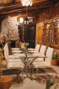 Lush Garden Chalet - Image 5