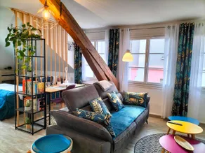 Près des Thermes de Bagnères de Bigorre, loft 3 étoiles, coloré et baigné de lumière - Image 4