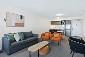 Executive Two Bedroom Apartment - Image 5
