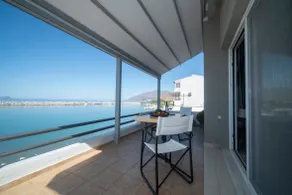 Stella's Beach View - Image 3