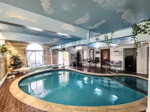 Lakefront Home w/ Indoor Pool & Spa (sleeps 20) - Image 2
