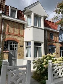 Les Chardons Holiday Home - Image 2