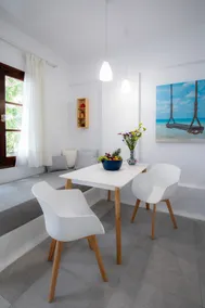 Grand Premium Apartment in Naxos Centre! - Image 2