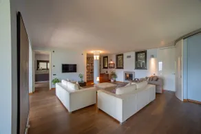 Lovely Cascina. Stunning Lake Views & Sun Deck - Image 5