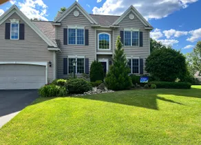 Perfectly located for Saratoga Springs - Image 2