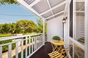 Cottage on Kent - Close to Queen's Park and City - Image 4