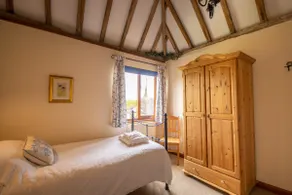 Bell Cottage - Barn Conversion in Suffolk - Image 4