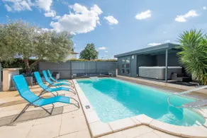 Le Camargue * Terrace * Jacuzzi * Wi-Fi - Image 4