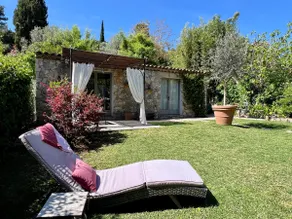Little stone cottage - private garden - Image 2