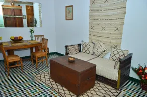 Khmissa apartment with breakfast, 94 Mbit/s - Image 2