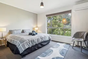 Spacious Family 3BR Townhouse by Park • Free WiFi & Parking Close CBD - Image 3