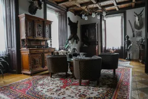 Luxury 2-room Hunter's Suite at the Úsobí Castle - Image 5