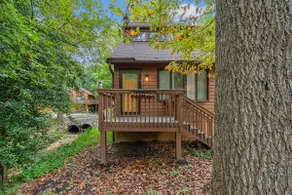 Charming Tiny Cottage in Central Location - Image 2