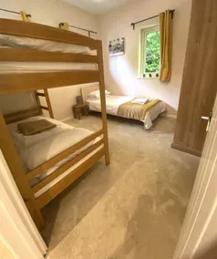 Perfect for Port of Dover, Eurotunnel and Holidays - Image 3