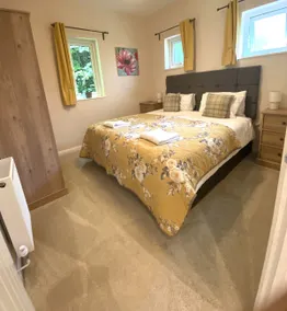 Perfect for Port of Dover, Eurotunnel and Holidays - Image 2