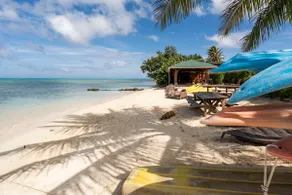 Fare Mahana – Private beach with view of Tahiti - Image 3