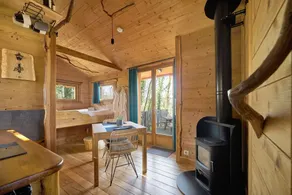Snowpiercer Cabin: Family, Nature & Wellness - Image 4