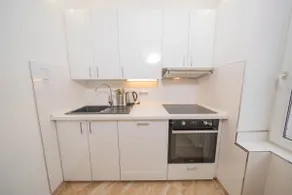 4 Bob's Apartments: 3 bedrooms, King size beds - Image 3