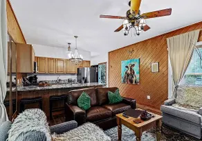 2BR Highlands Cottage 3 Min to Main St & Dry Falls - Image 3