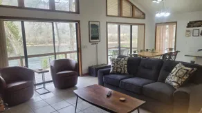 4 Bedroom Home on White River - Image 2