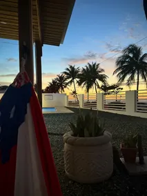 Gonzalez Beachfront Retreat - Image 4