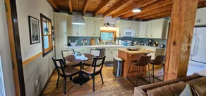 Picturesque Cabin Retreat in the Northeast Kingdom - Image 4