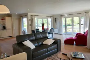 Luxury holiday villa (Water villa) on recreational lake - Image 3