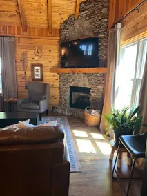 Lake & Timber - Image 5