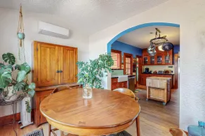 Historic Log Cabin in the Heart of Nob Hill - Image 4