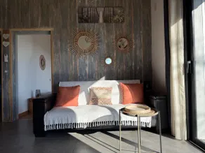 Chloé's home - Image 2