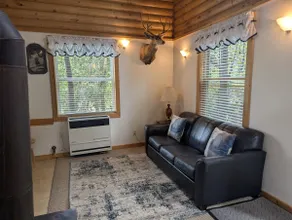 The Cabin at Lydia's Canyon - Image 4