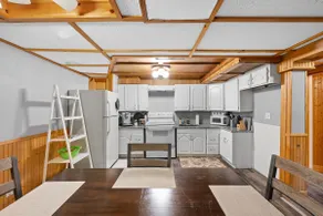 Cozy, spacious finished basement suite - Image 5